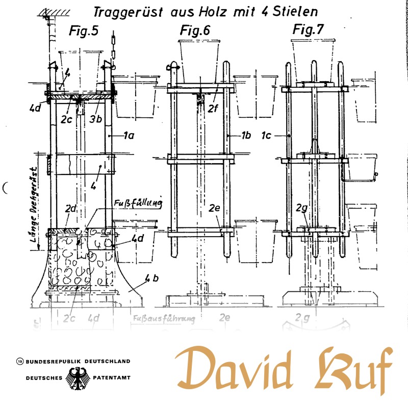 Traggerüst aus Holz mit 4 Stielen